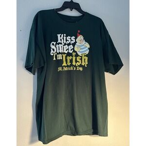 Disney 2019 Kiss Smee Im Irish St Patricks‎ Day Green T Shirt Size 2XL VGUC